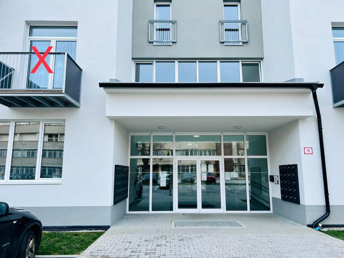 Apartman Liptov Np9 Liptovský Mikuláš Exterior foto